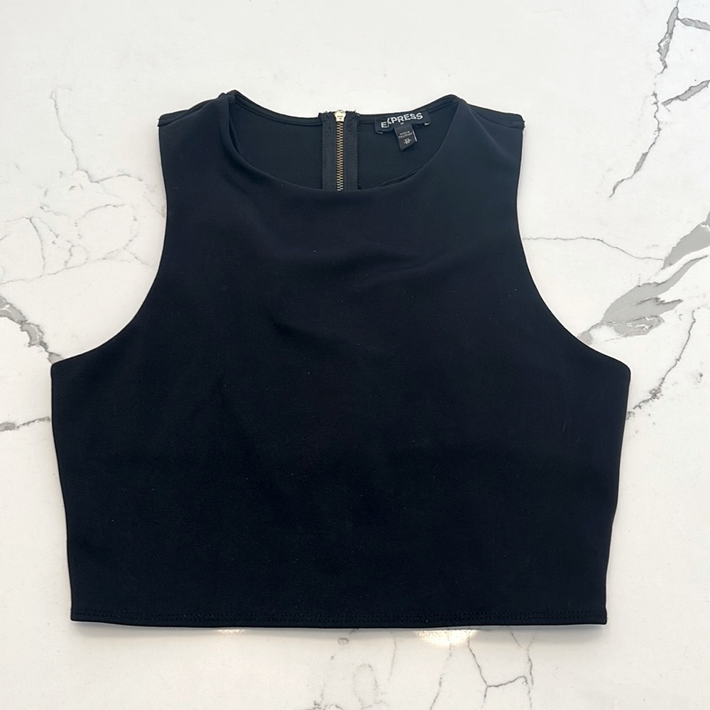 Express crop top with cut out detail
